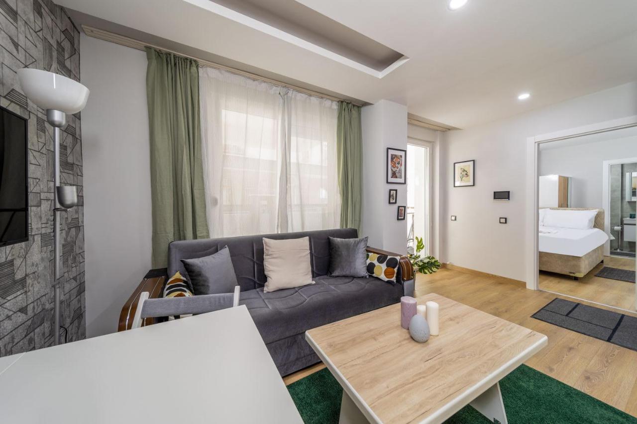 Modern And Cozy Apartment With Central Location And Balcony In Muratpasa, Antalya Exteriér fotografie